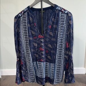 Lucky Brand Blue and White Relaxed Long Sleeve Blouse
